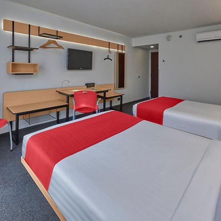 City Express Plus By Marriott Guadalajara Expo Zapopan Esterno foto