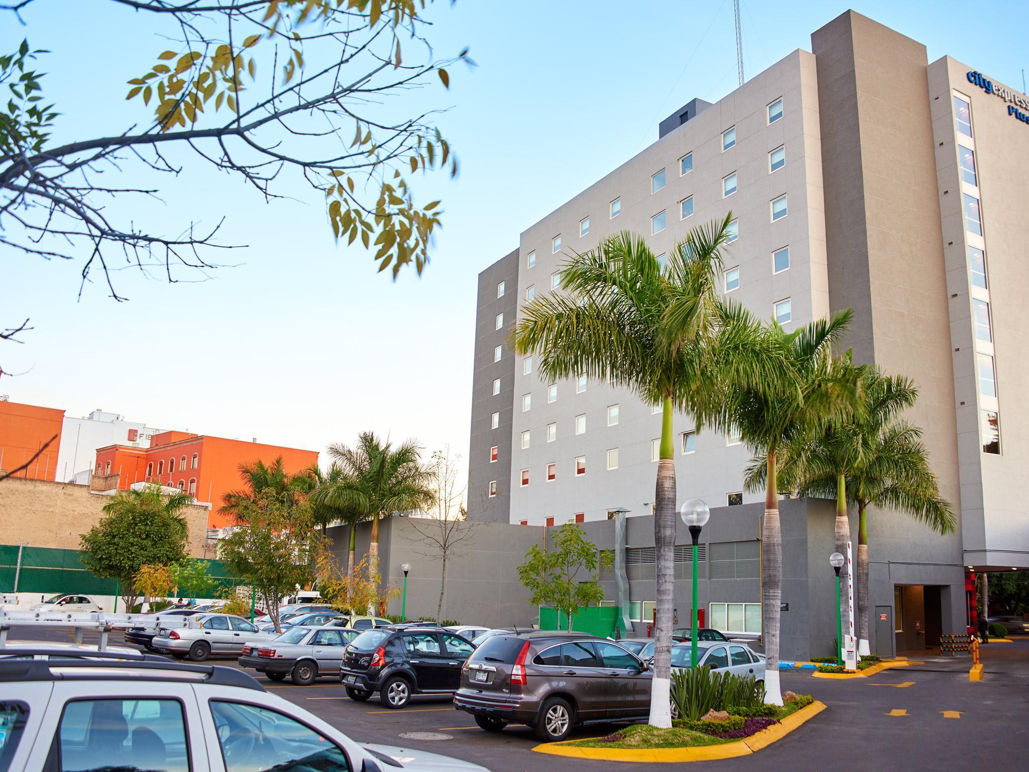 City Express Plus By Marriott Guadalajara Expo Zapopan Esterno foto