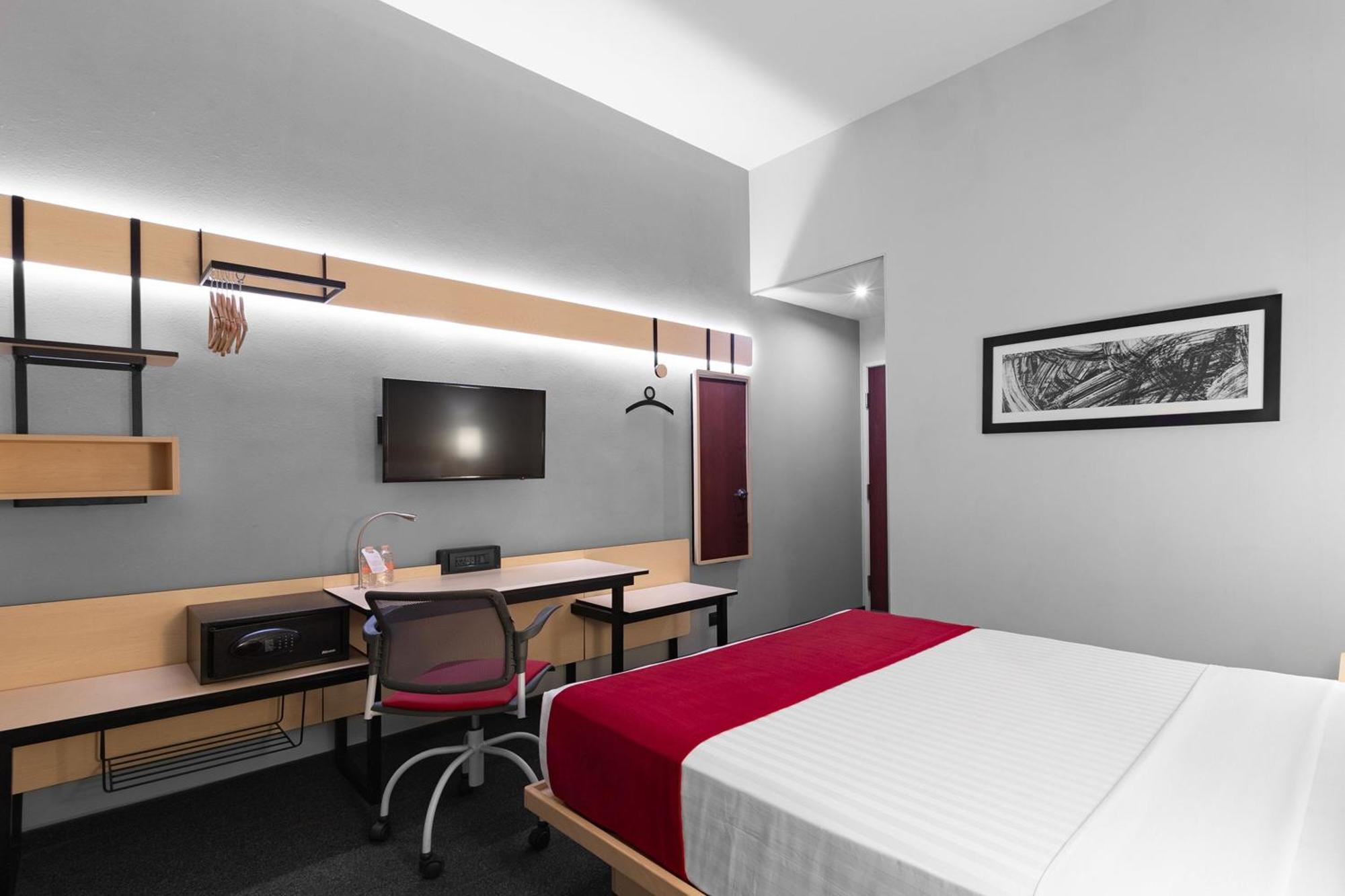 City Express Plus By Marriott Guadalajara Expo Zapopan Esterno foto